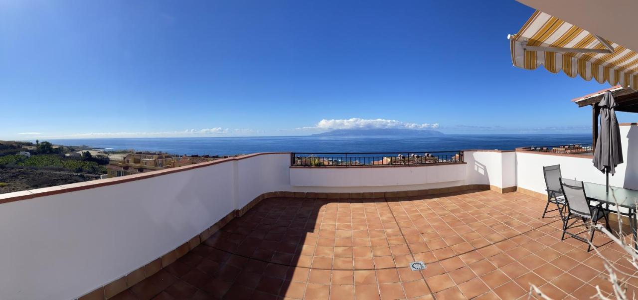 Amazing Duplex With Large Terrace And Sea Views Apartamento Puerto de Santiago  Exterior foto