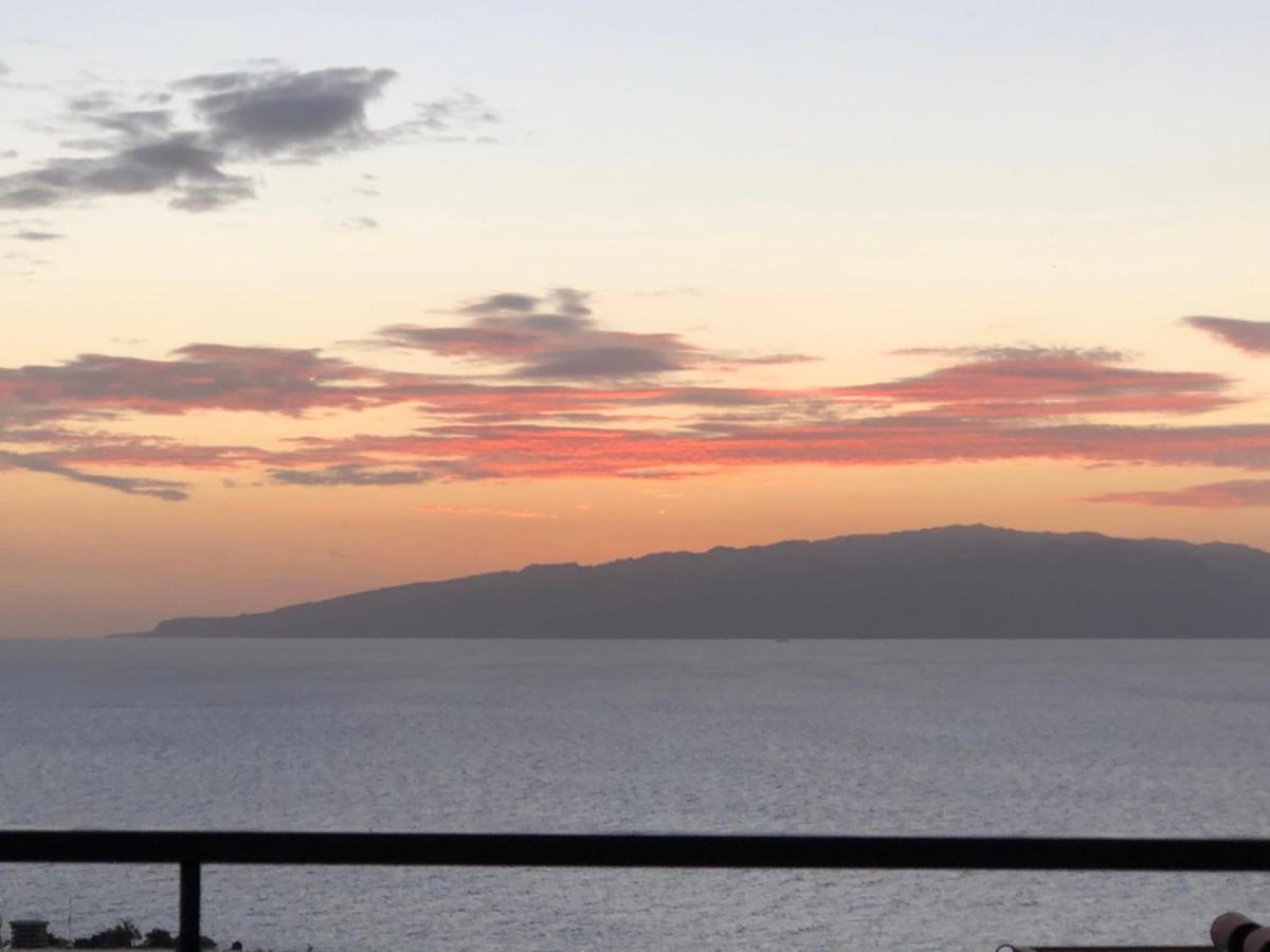 Amazing Duplex With Large Terrace And Sea Views Apartamento Puerto de Santiago  Exterior foto